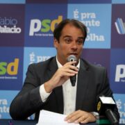 Na reta final das filiações, políticos do ABCD trocam de partido