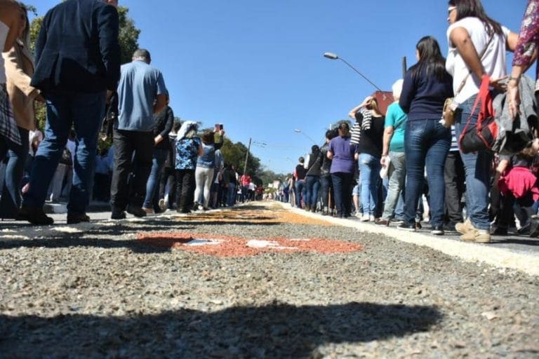 Atividades da igreja católica contaram com 4 mil fiéis em Ribeirão Pires