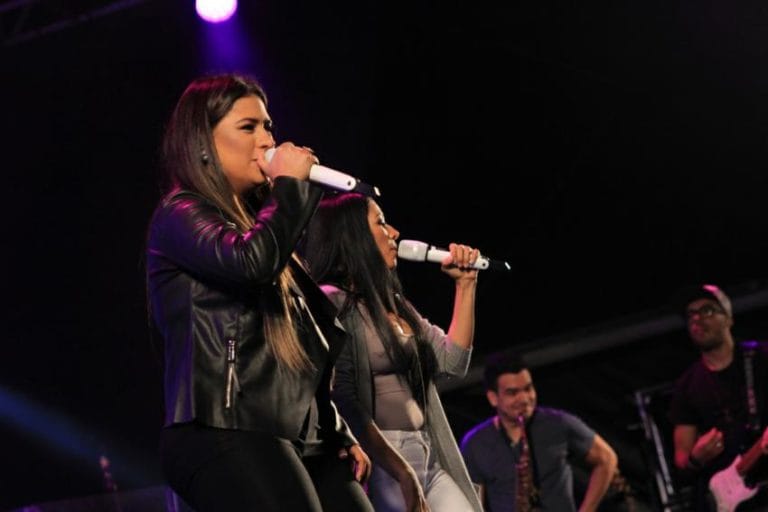 Simone e Simaria e Cláudia Leite são atrações na Festa Junina de Mauá