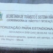 Mauá livra carros particulares do pagamento de Zona Azul e é alvo de crítica