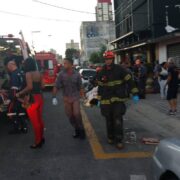 Desfile infantil com Leão Lobo é interrompido após desabamento em Sto.André