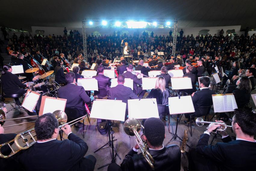 Orquestra Filarmônica de S.Bernardo se apresenta no Teatro Cenforpe