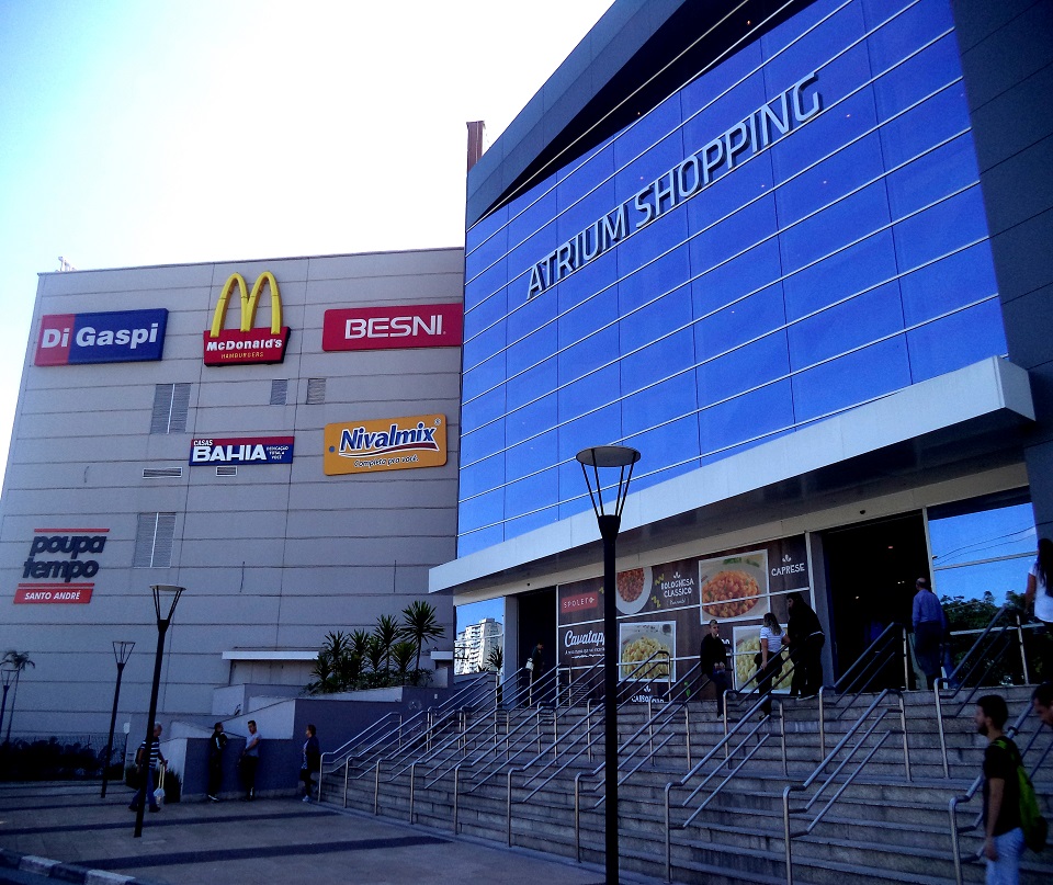 Polícia prende ladrão por envolvimento em roubo a shopping de Sto.André