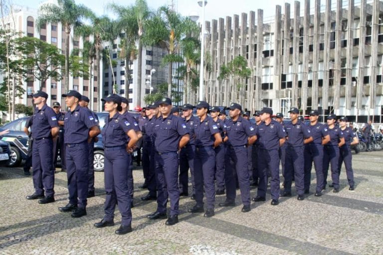 GCM de Santo André forma 30 novos guardas para patrulhamento nas ruas
