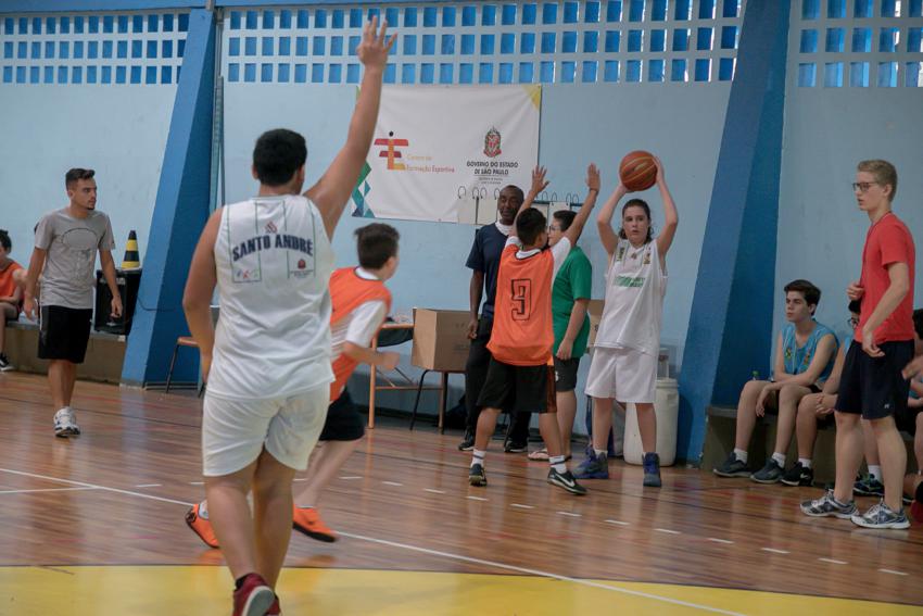 Festival em Sto.André reúne 400 jovens de projetos esportivos