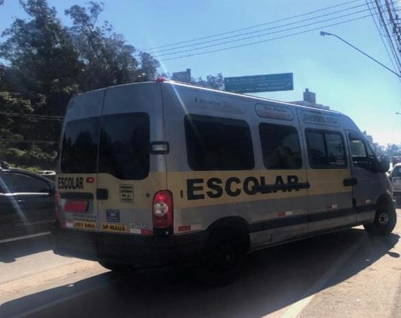 Detran.SP suspende cobrança de taxa de vans escolares na pandemia