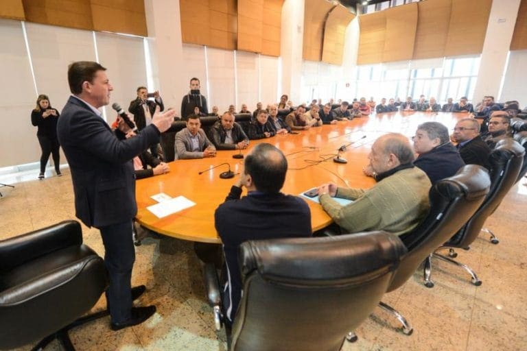Por maior competitividade, S.Bernardo concede isenção de taxas a taxistas