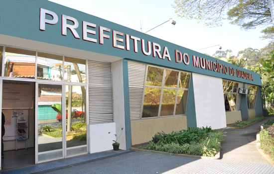 fachada da prefeitura de diadema