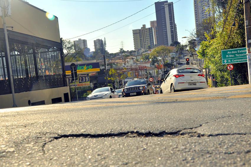 Uma das principais vias da vida noturna de Sto.André recebe obra