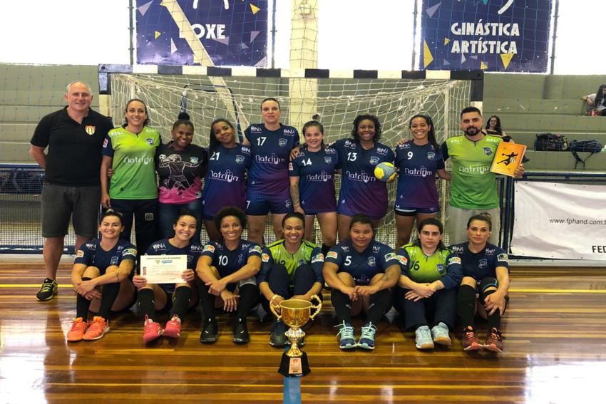 Handebol feminino de Ribeirão conquista ouro no Desafio Jandaia