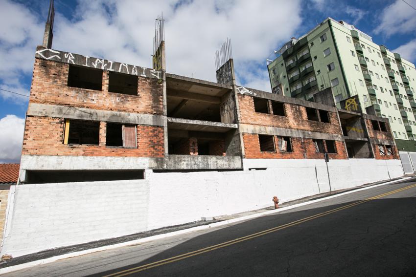 Prefeitura de São Caetano lacra prédio abandonado no Bairro Santa Maria