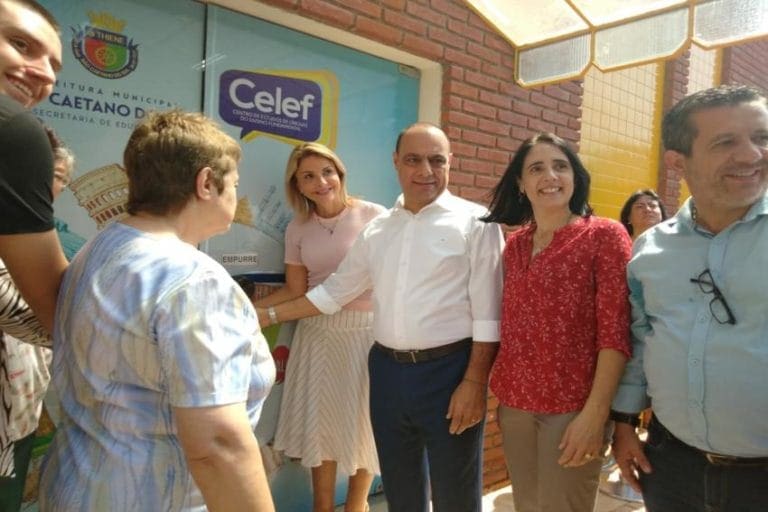 De olho na globalização, Auricchio estuda inclusão de mandarim na Escola de Idiomas