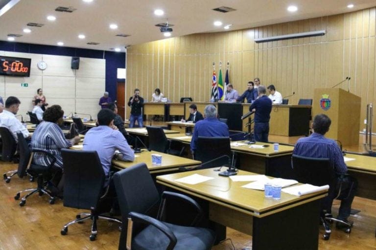 S.Caetano aprova auxílio a pacientes com câncer, doenças especiais e idosos