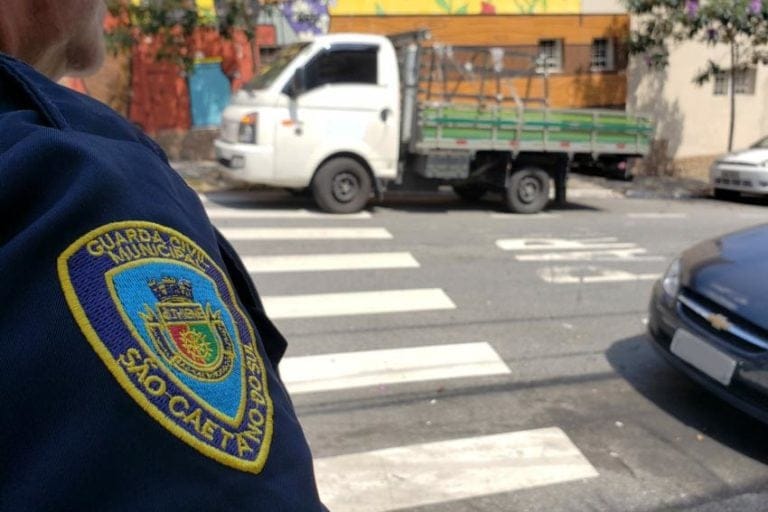 GCM de S.Caetano prende ladrão de carro e recupera produto de furto 