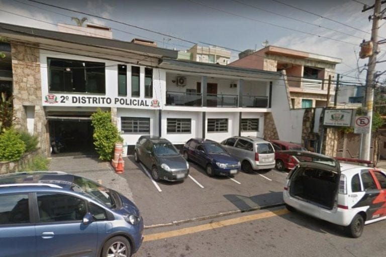 Após roubar salão de cabeleireiro e invadir casa, ladrão é preso em Sto.André