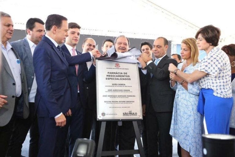 Doria e Auricchio inauguram Farmácia de Alto Custo em São Caetano
