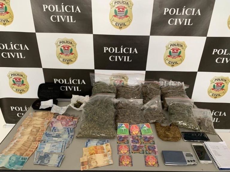 Deic de S.Bernardo apreende mil porções de drogas que seriam destinadas a universitários