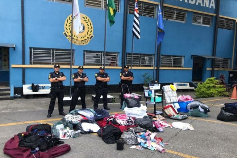 S.Bernardo apreende 2 mil produtos ilegais vendidos por camelôs na Marechal