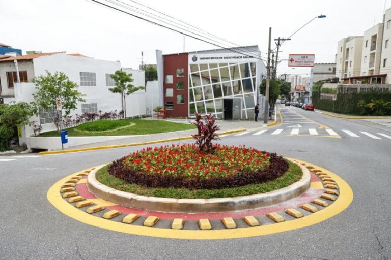 S.Caetano cria rotatórias verdes e aumenta área permeável da cidade