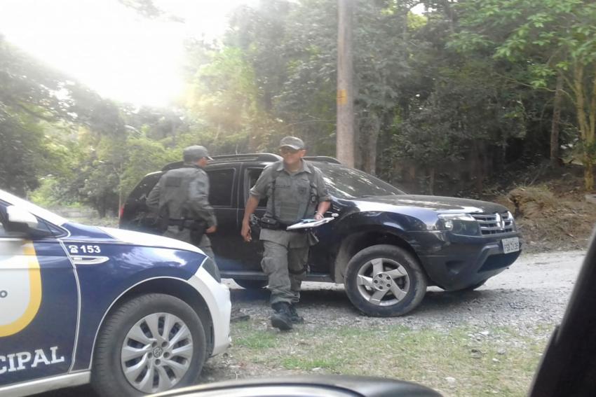 Em Diadema, 3 bandidos armados roubam família que saía da igreja