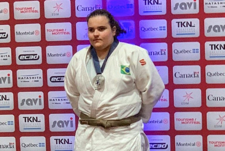 Judoca paralímpica de S.Bernardo sobe ao pódio em competição no Canadá