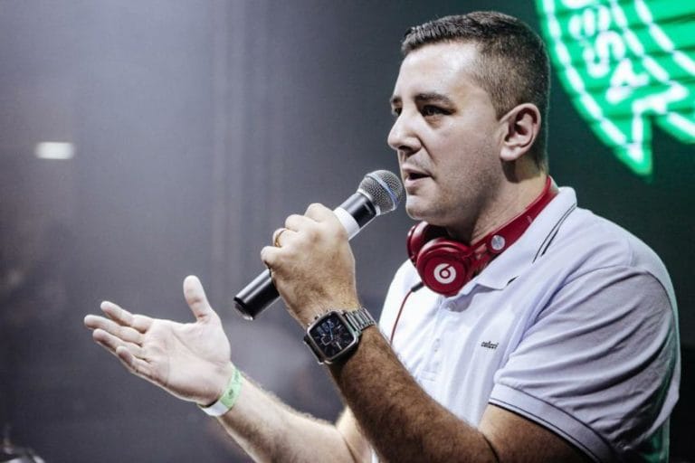 Sto.André terá festa dançante com sucessos dos anos 70, 80 e 90
