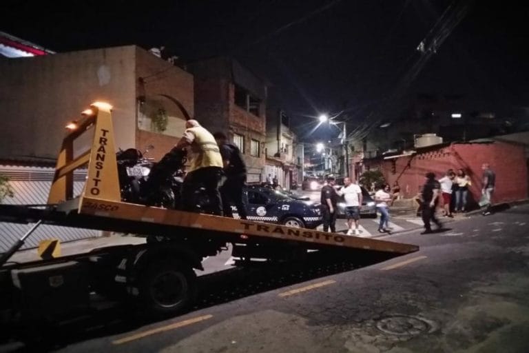 GCM de Mauá faz operação contra pancadões e apreende 15 carros e motos
