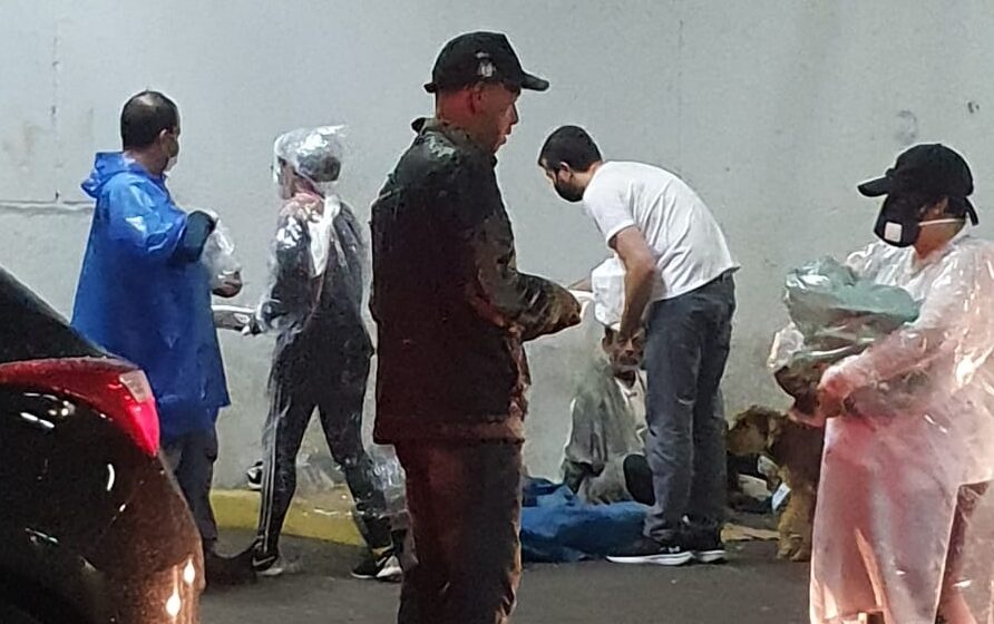 ONGs de S.Caetano e SP se unem para levar comida a moradores de rua