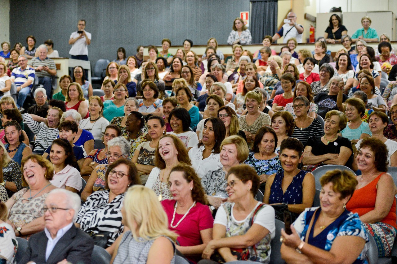 Prefeitura de São Bernardo interrompe atividades para público de mil idosos