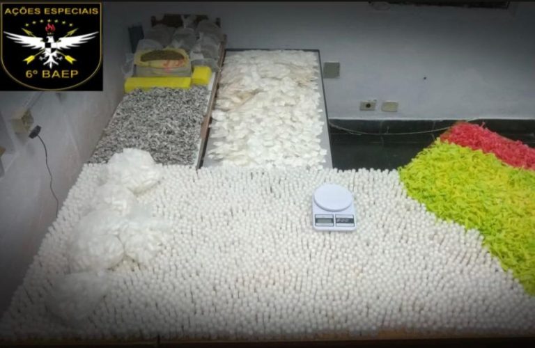 Baep prende dois traficantes com 25 kg de drogas em Santo André