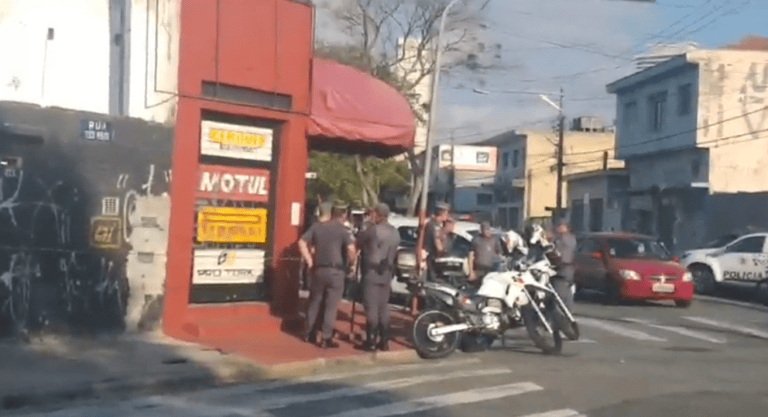 Bandido é morto por um PM ao tentar roubar comércio em Sto.André