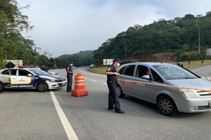 Orlando Morando publica decreto para controle de acesso à Rodovia Caminho Mar