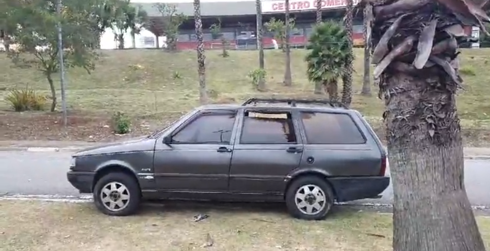 Homem de 60 anos é encontrado morto dentro do veículo em Santo André