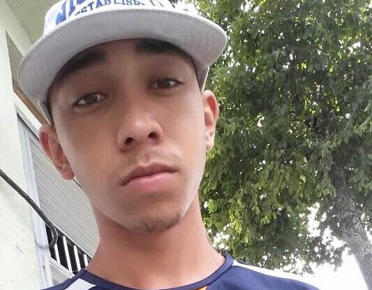 Jovem empresta carro de amigo e é morto em Santo André