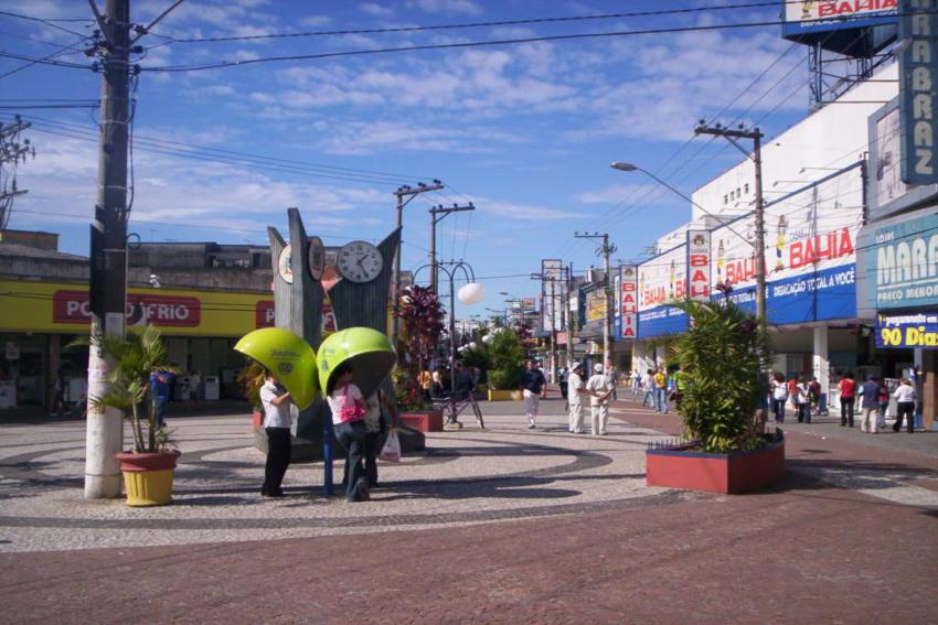 Estado autoriza funcionamento de estabelecimentos por 8 horas na fase amarela