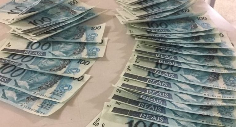 Estelionatário induz idosos a trocar dinheiro por cédulas falsas em Mauá