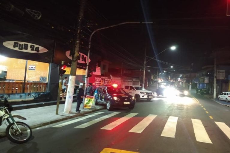 Justiça proíbe bares e restaurantes de Sto.André e S.Bernardo abrirem após 17h