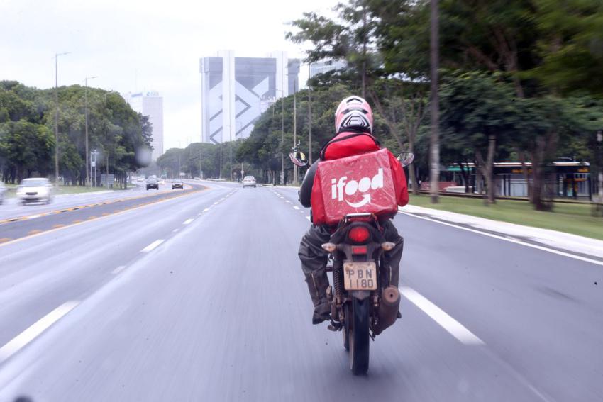 Acidentes envolvendo motos caem 20% nas rodovias sob concessão