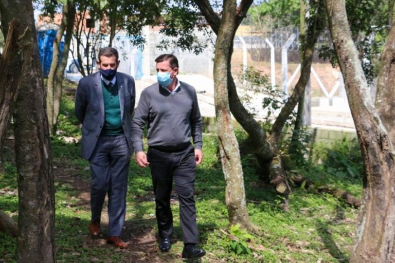 Orlando Morando e secretário de Doria vistoriam obras do programa Pró-Billings 