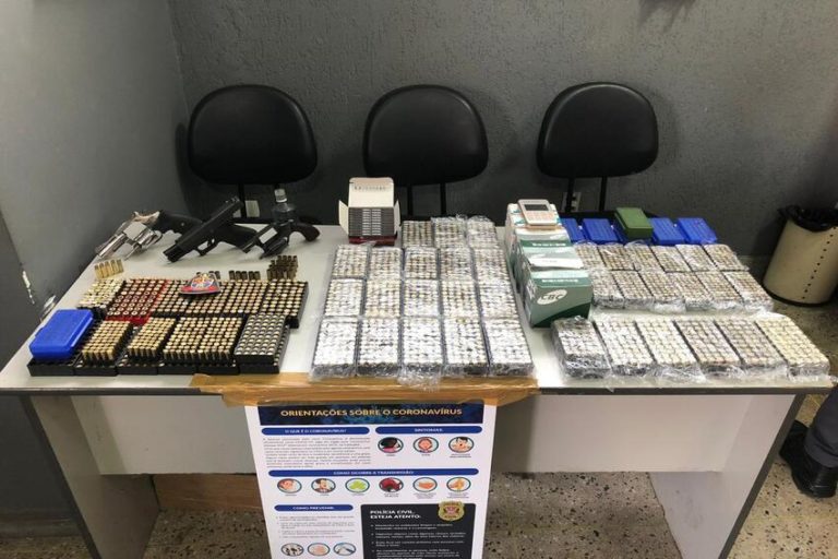 Filho de candidato a vereador na coligação de Taka é preso com arsenal de arma