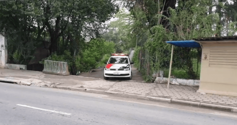 Corpo é encontrado dentro de córrego em Diadema