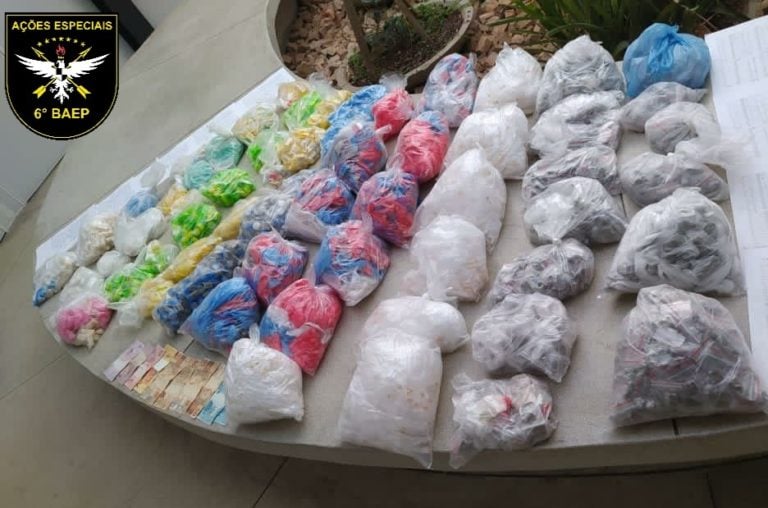 Baep detém dois homens por tráfico de drogas em Santo André