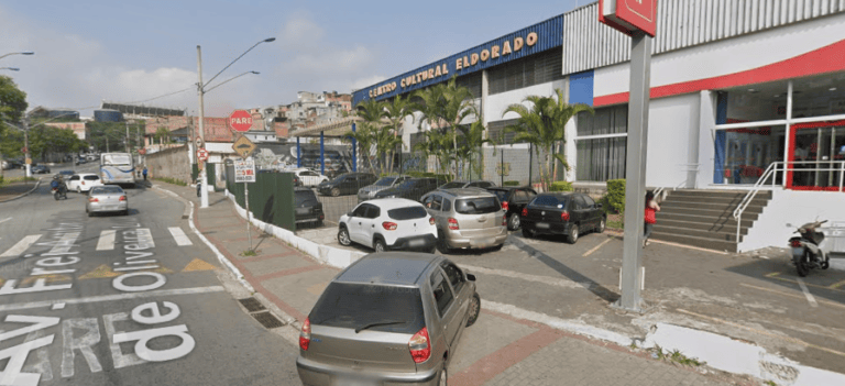 Ladrão rende vigilante e funcionário de banco, rouba armas e é baleado em Diadema