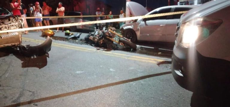 Motociclista fica gravemente ferido após colisão com 2 veículos em Diadema
