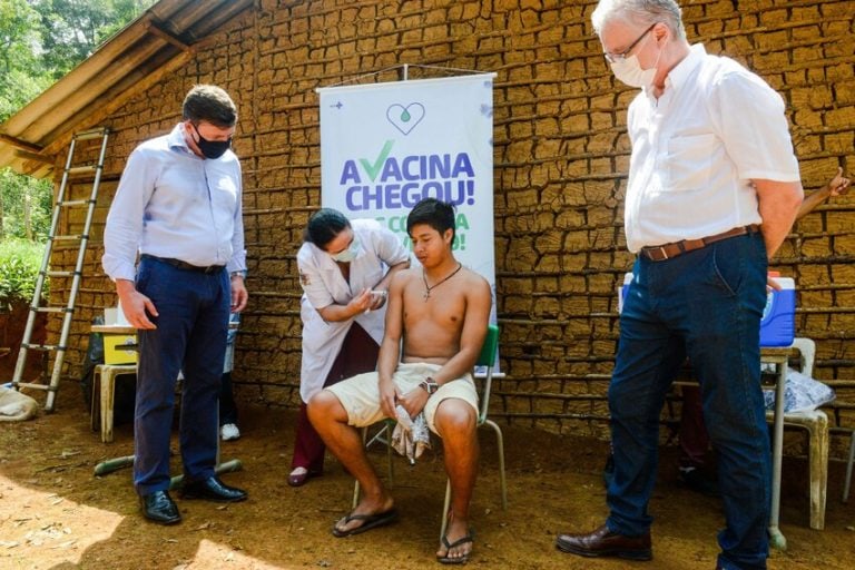 São Bernardo dá sequência à vacinação contra covid-19 com indígenas e idosos