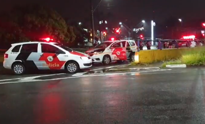 Ladrão é morto em Diadema por PMs à paisana, após assalto a motociclista