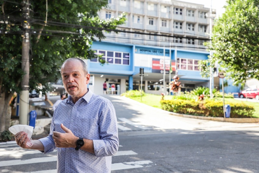 Tite reabre Hospital de Campanha para pacientes com covid