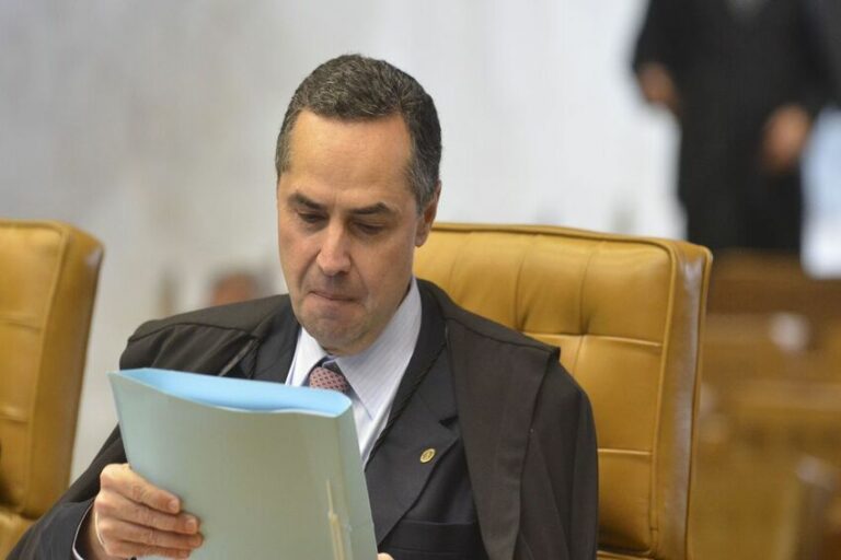 TSE oficializa no site dados do julgamento de Auricchio, que foi adiado