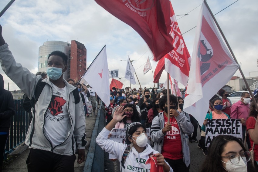 Movimentos protestam contra leilão de imóveis ocupados por famílias em Mauá