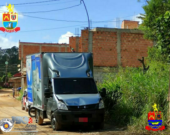 Polícia Militar prende homem em Mauá e recupera caminhão roubado